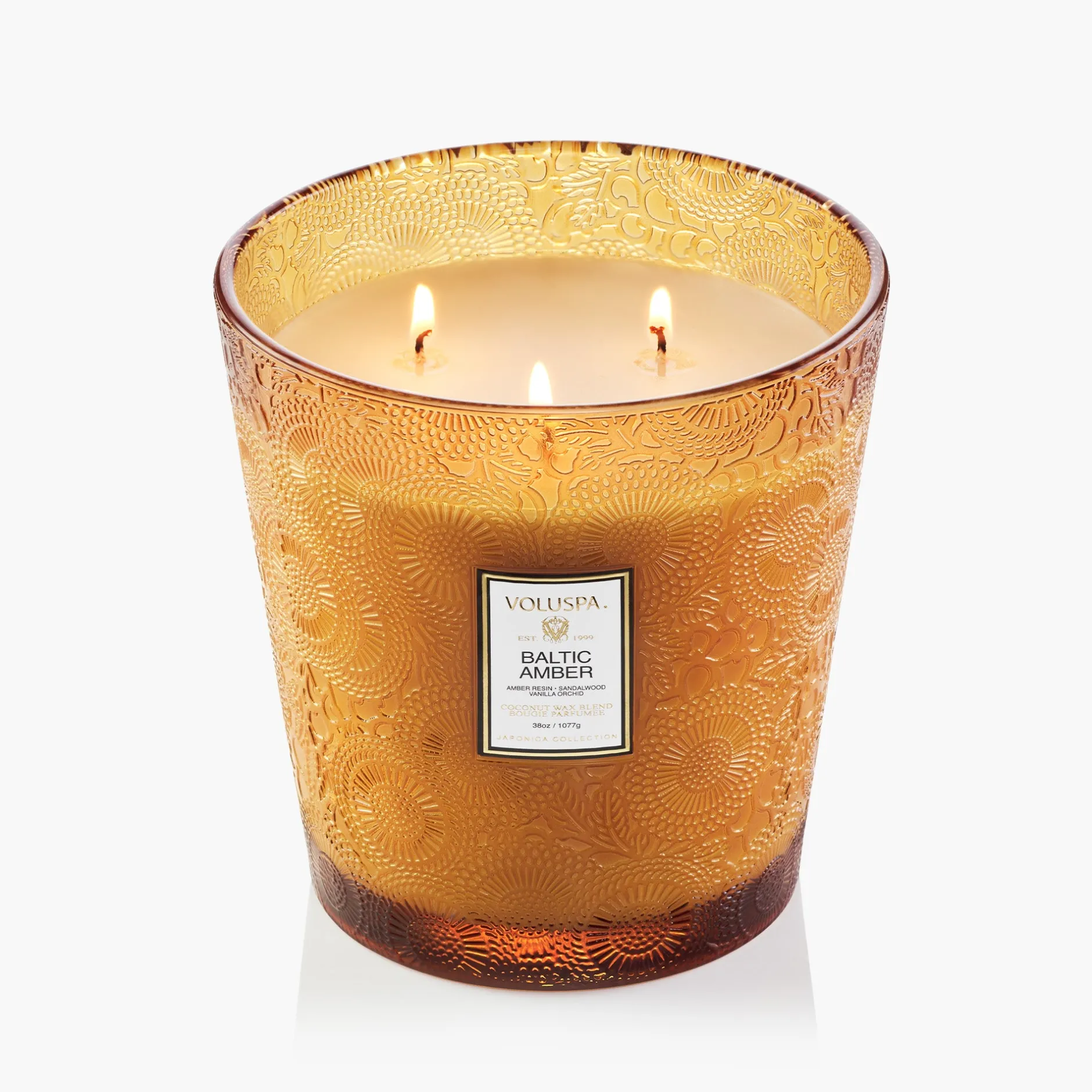 Voluspa Baltic Amber|3 Wick Hearths + Luxe|Baltic Amber