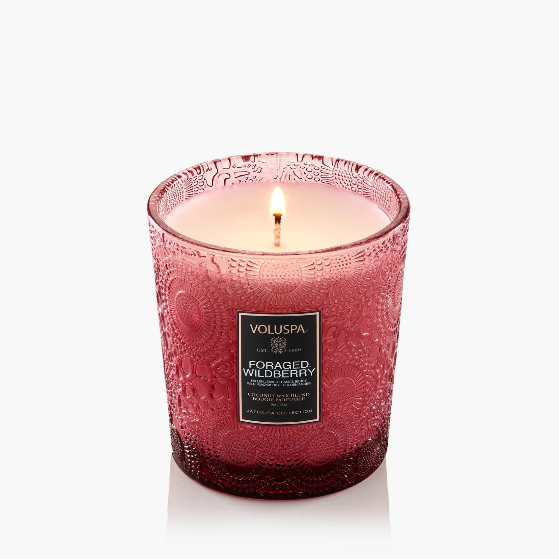 Voluspa Classic Candles|Foraged Wildberry|Foraged Wildberry