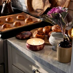 Voluspa Foraged Wildberry|3 Wick Tin|Foraged Wildberry