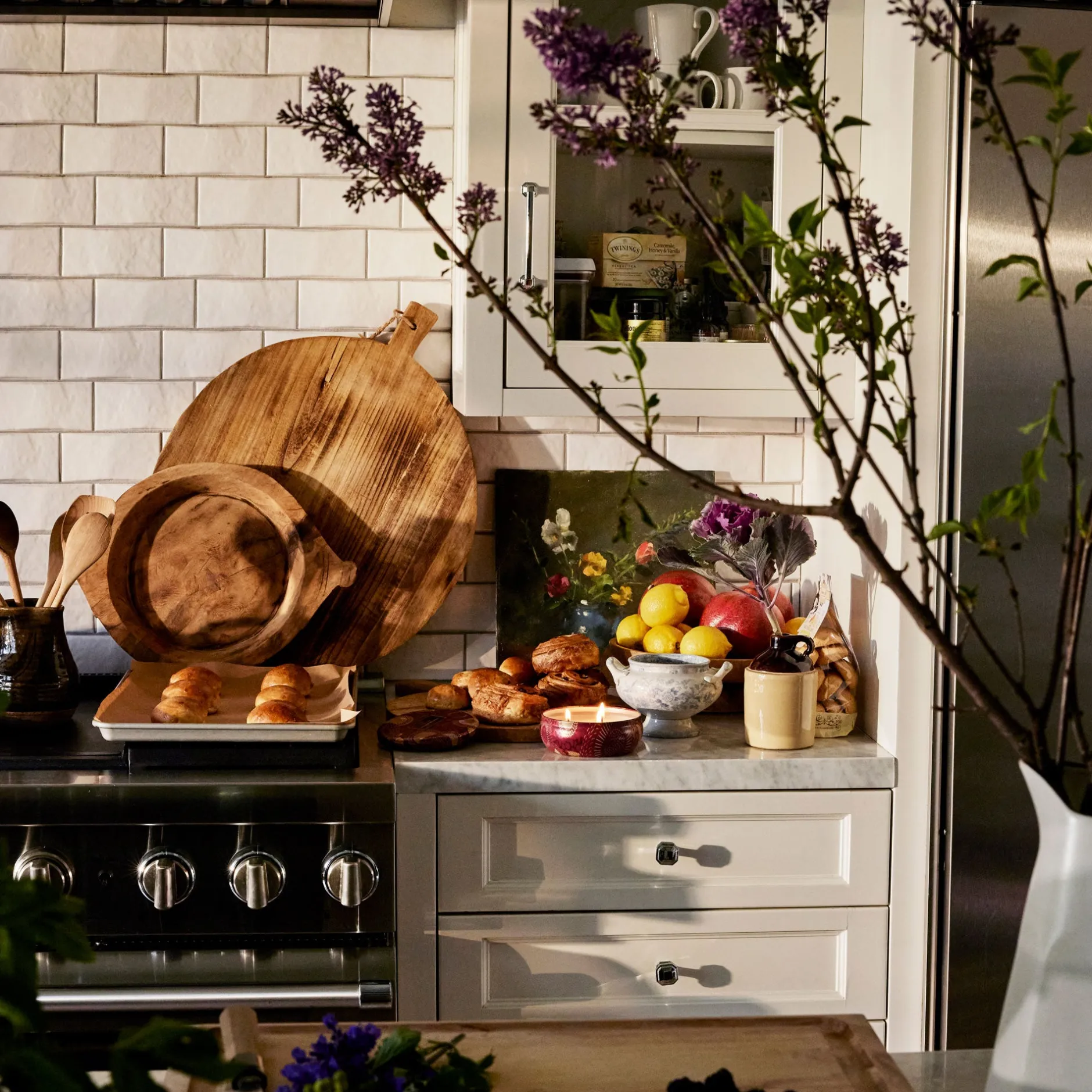 Voluspa Foraged Wildberry|3 Wick Tin|Foraged Wildberry