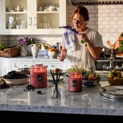 Voluspa Foraged Wildberry|3 Wick Hearths + Luxe|Foraged Wildberry