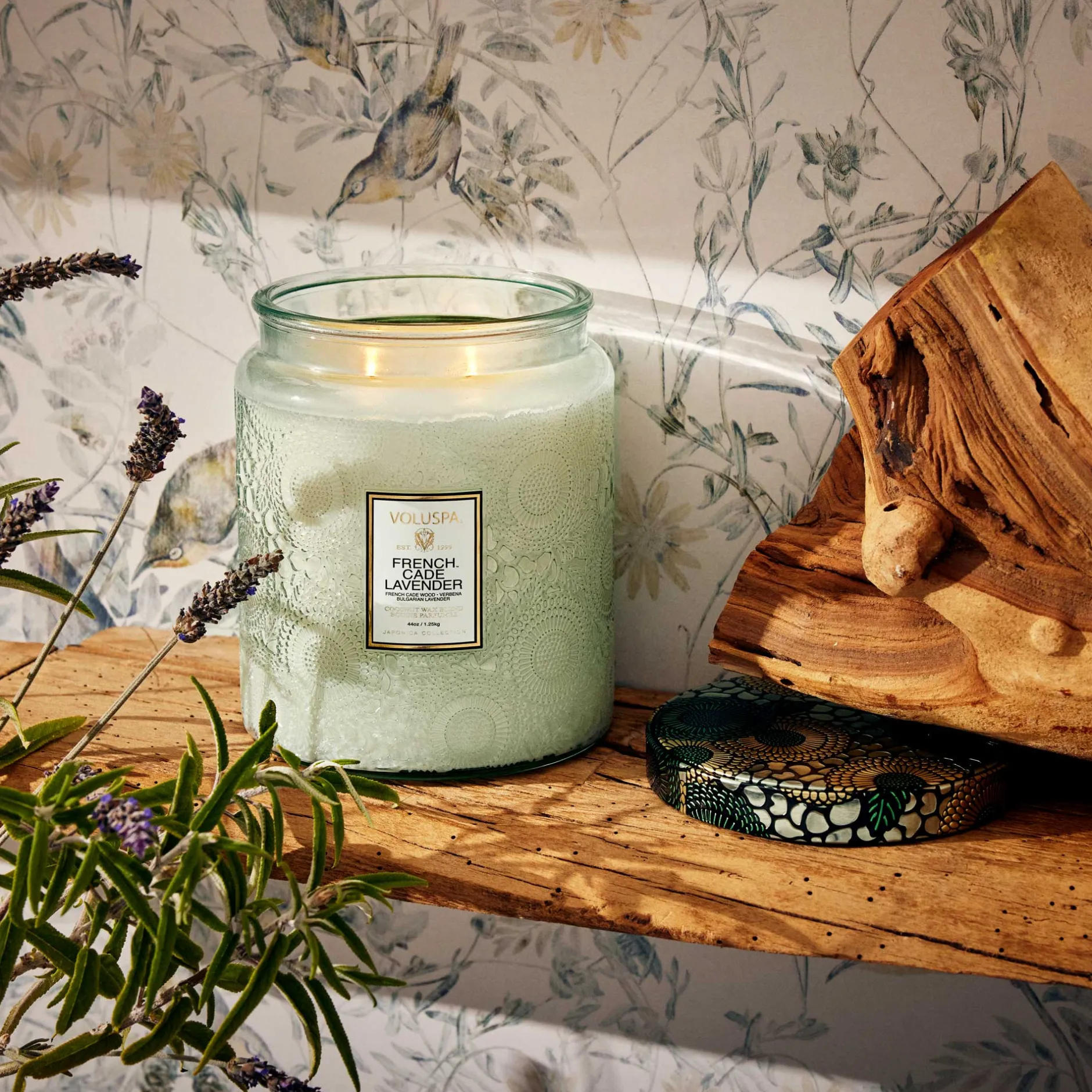 Voluspa 3 Wick Hearths + Luxe|French Cade Lavender|French Cade Lavender