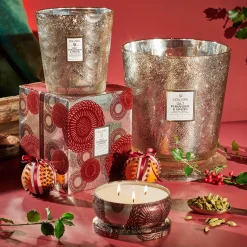 Voluspa Gilt Pomander Hinoki|5 Wick Hearths|Gilt Pomander & Hinoki