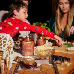 Voluspa Mini Tin|Gingerbread Chalet