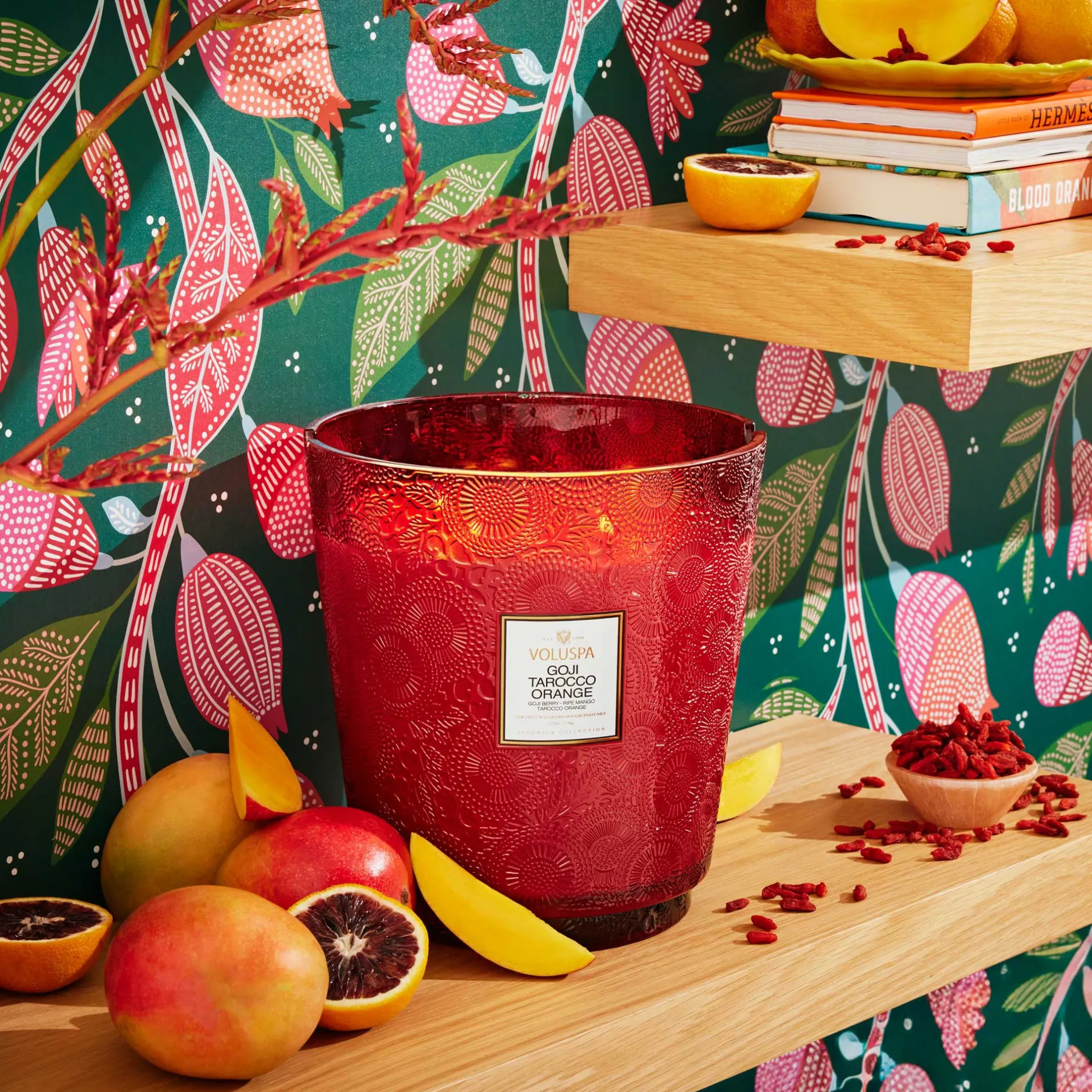 Voluspa Goji Tarocco Orange|5 Wick Hearths|Goji Tarocco Orange