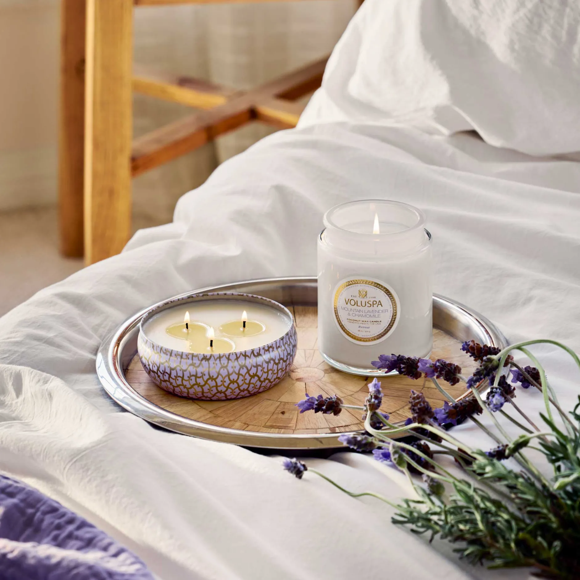 Voluspa Large Jars|Mountain Lavender & Chamomile|Mountain Lavender & Chamomile