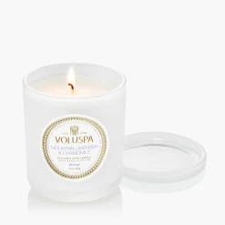 Voluspa Mountain Lavender & Chamomile|Classic Candles|Mountain Lavender & Chamomile
