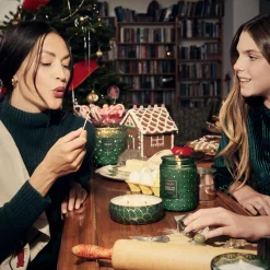 Voluspa 3 Wick Tin|Noble Fir Garland|Noble Fir Garland