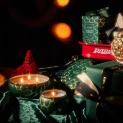 Voluspa 3 Wick Tin|Noble Fir Garland|Noble Fir Garland