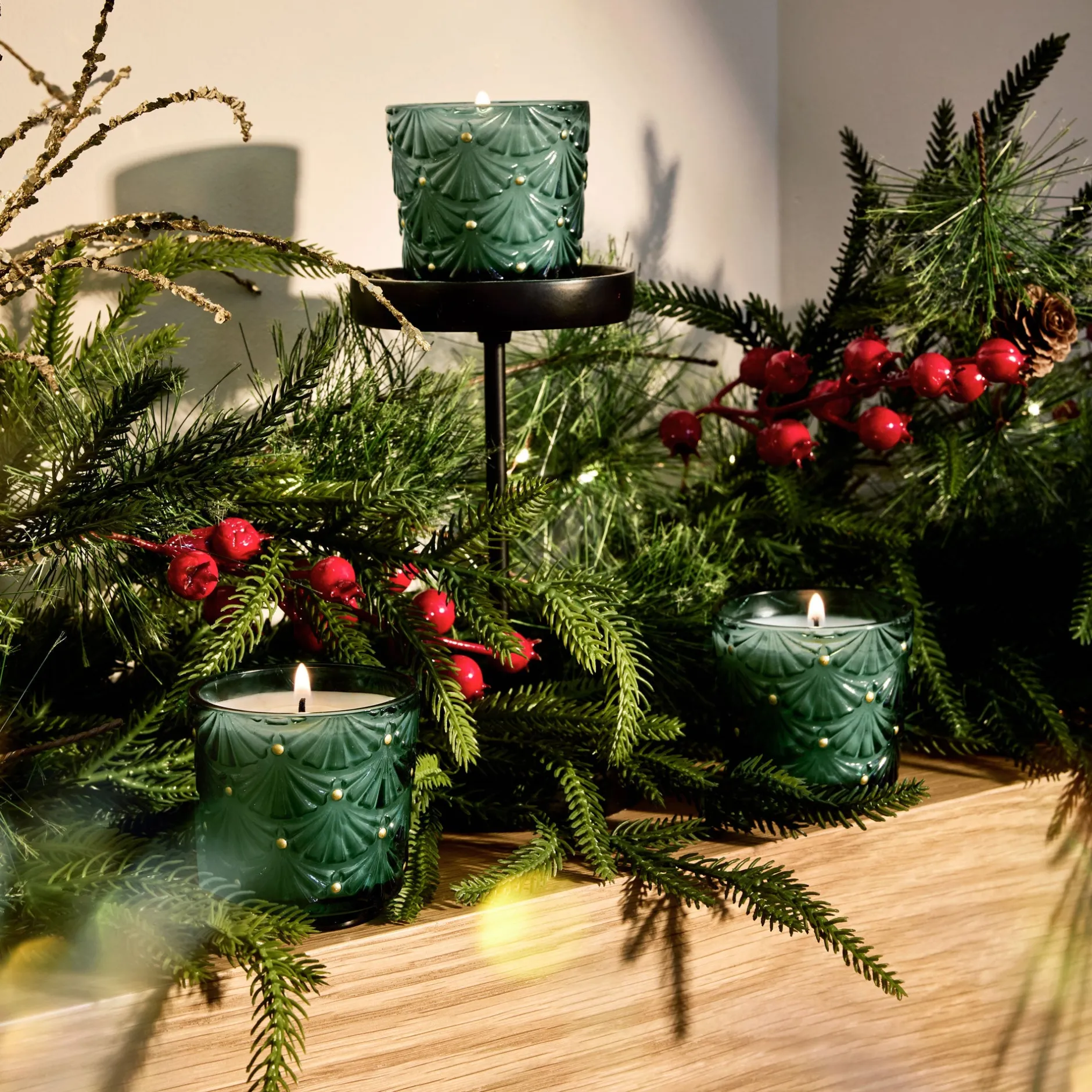 Voluspa Noble Fir Garland|Noble Fir Garland