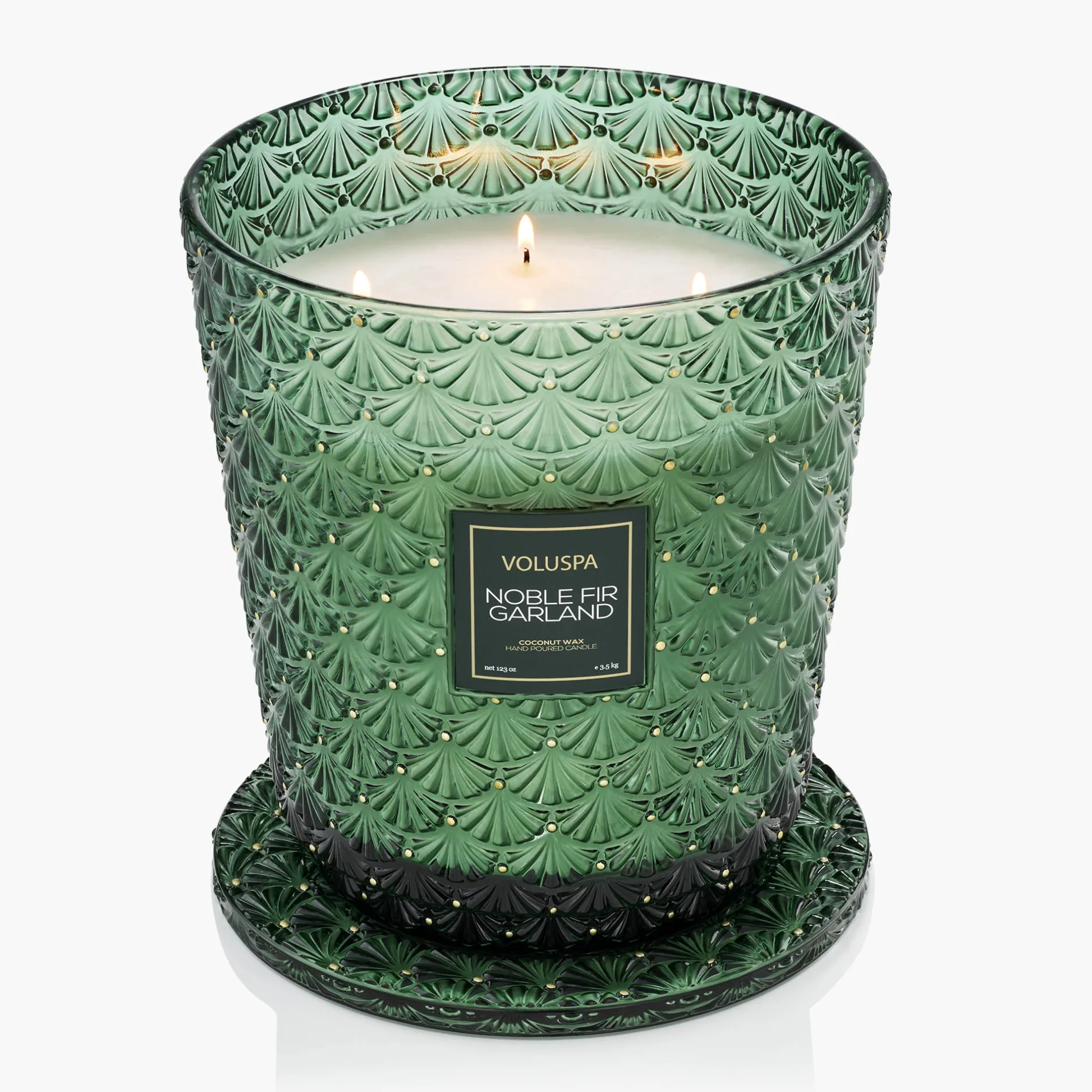 Voluspa 5 Wick Hearths|Noble Fir Garland|Noble Fir Garland