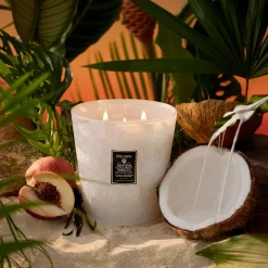 Voluspa Tahitian Coconut Vanilla|3 Wick Hearths + Luxe|Tahitian Coconut Vanilla