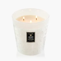Voluspa Tahitian Coconut Vanilla|3 Wick Hearths + Luxe|Tahitian Coconut Vanilla