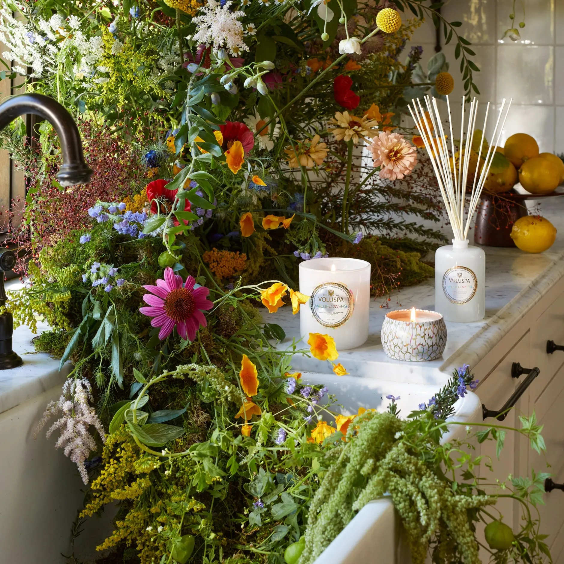 Voluspa Classic Candles|Wildflowers