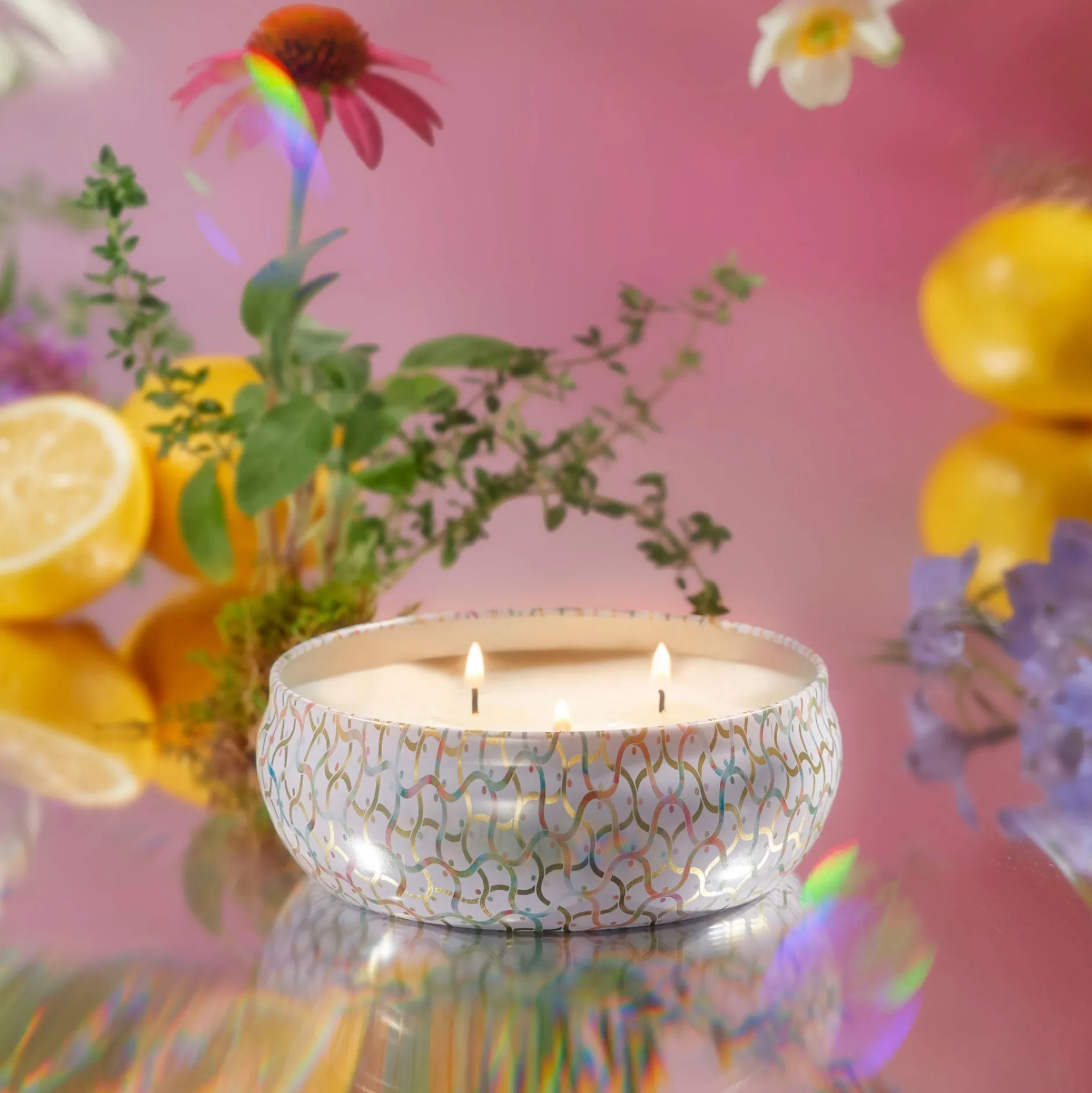 Voluspa 3 Wick Tin|Wildflowers